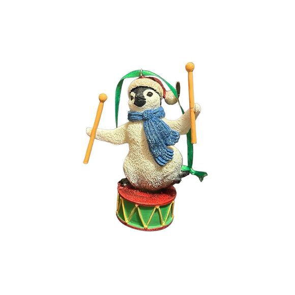 Danbury Mint Penguin Baby Animal Collection Holiday a Christmas Ornament - Picture 1 of 5